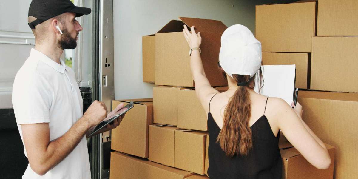 Driving a Packers and Movers While Moving