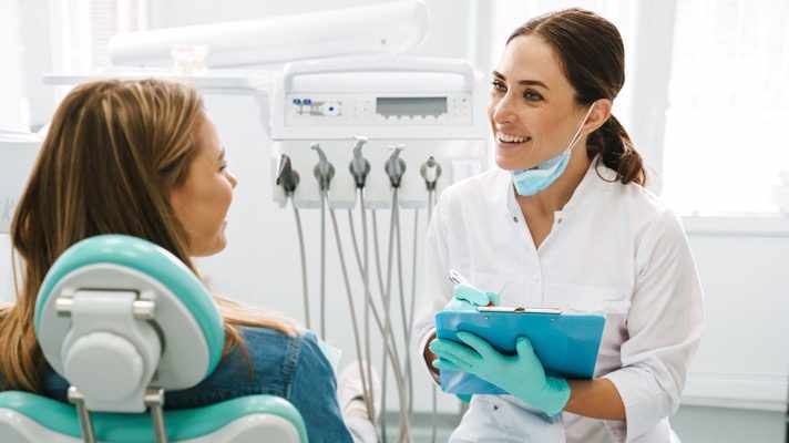 The Art of Dentists in Crafting Personalized Treatment Plans for Diverse Patient Needs